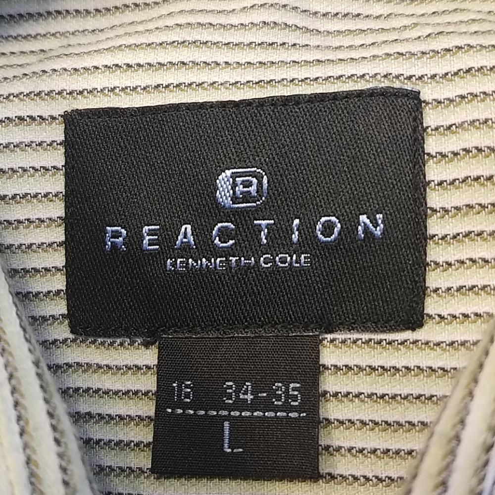 GIFTED WITH ORDER! Kenneth Cole Reaction Large - Picture 2 of 3